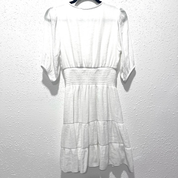 White Puff Sleeve V-Neck Mini Dress Medium - Picture 10 of 15